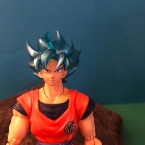 Goku &amp; vegeta arrive! 