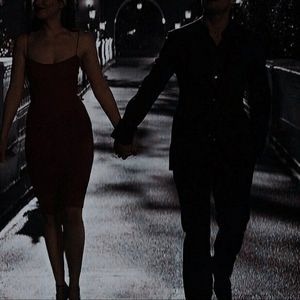 Chapter 4: Cracks in the glass 