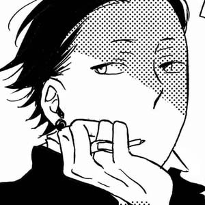 (BL) Knees and tongue