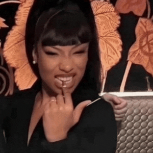 𖣘Your_Local_Girl𖣘